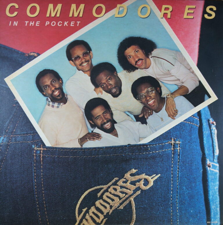 H22.	COMMODORES IN THE POCKET ~ USA ~