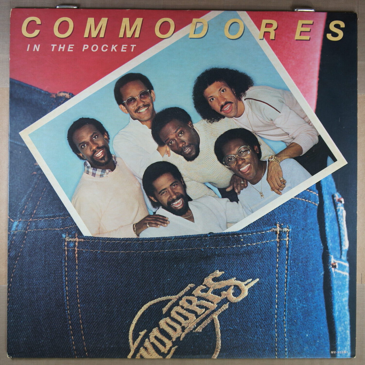 H22.	COMMODORES IN THE POCKET ~ USA ~