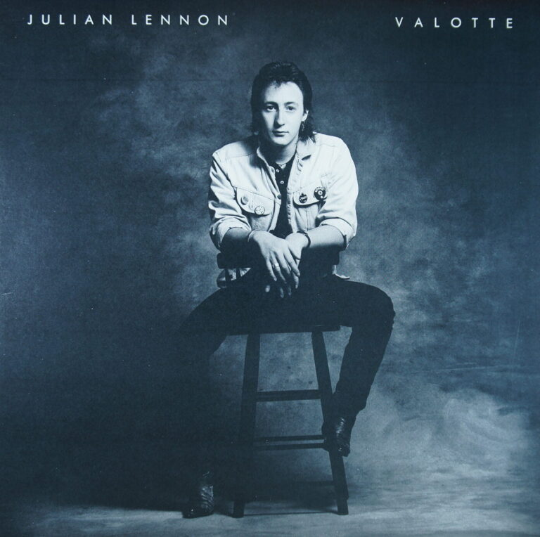 H34.	JULIAN LENNON VALOTTE ~ USA ~