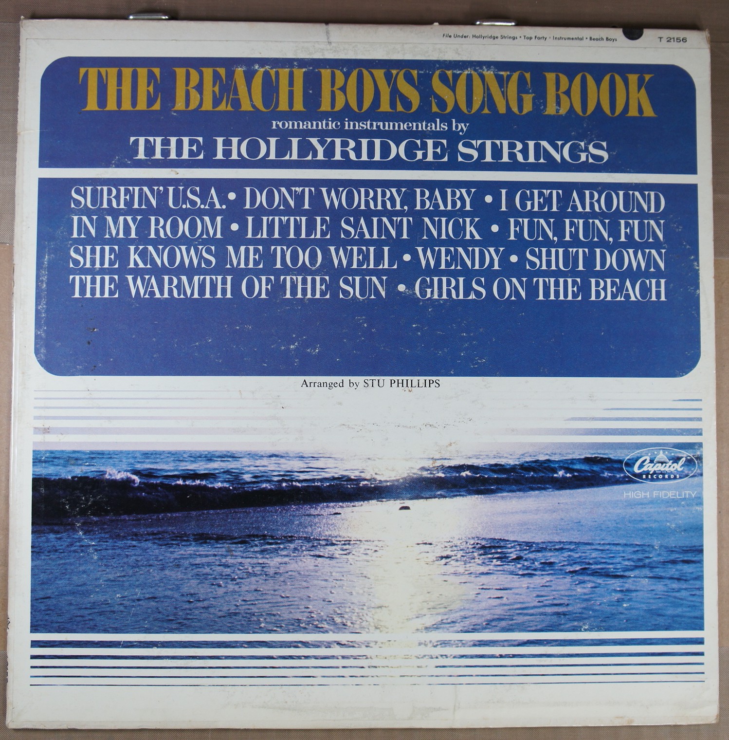 J100. THE HOLLYRIDGE STRINGS THE BEACH BOYS SONGBOOK: ROMANTIC INSTRUMENTALS BY THE HOLLYRIDGE STRINGS ~ USA ~