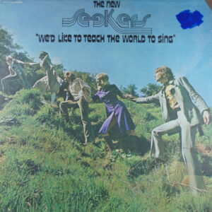 H104. THE NEW SEEKERS WE'D LIKE TO TEACH THE WORLD TO SING ~ USA ~