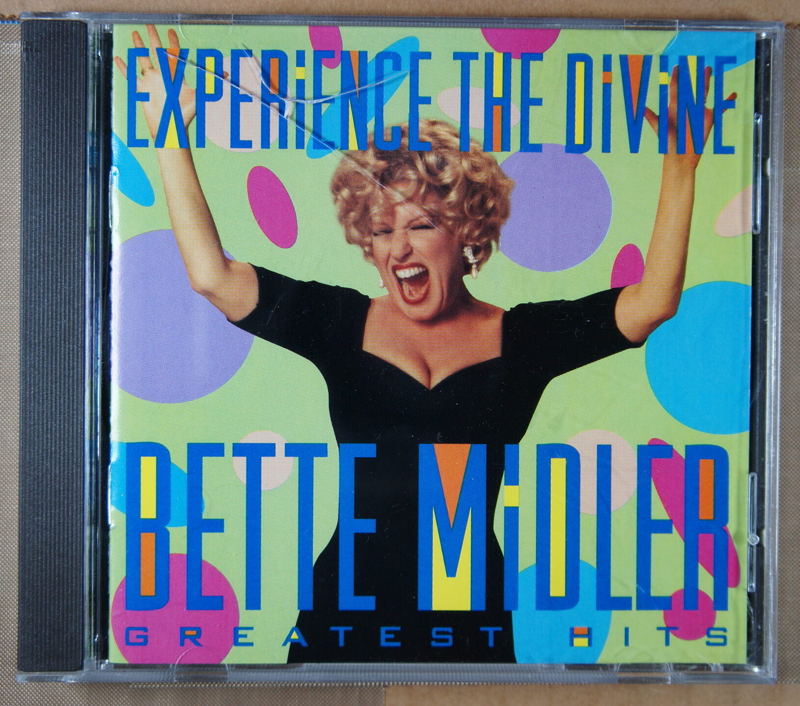 1e 7. BETTE MIDLER EXPERIENCE THE DIVINE (Greatest Hits) ~ USA ~