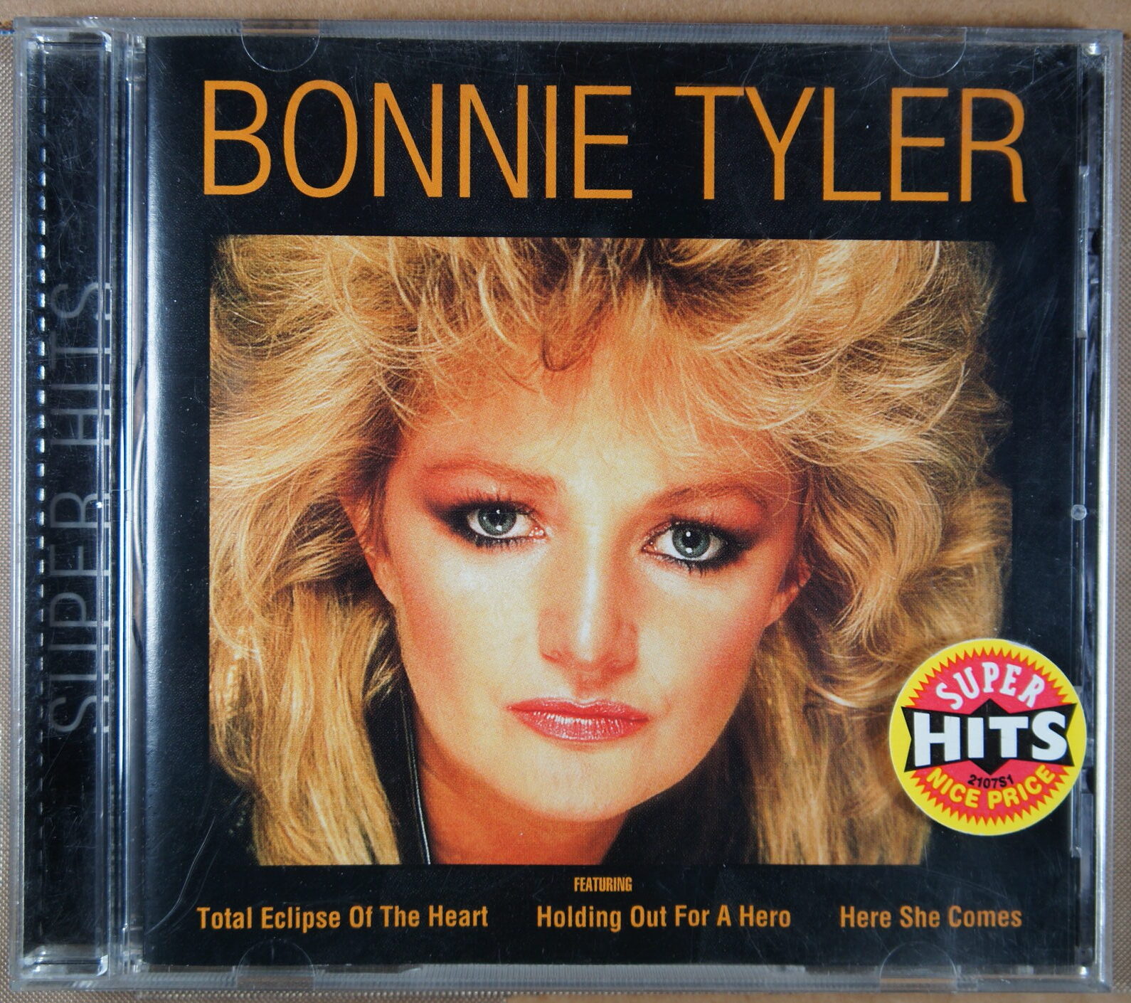 1e 31. BONNIE TYLER – SUPER HITS ~ USA ~ - Image 2
