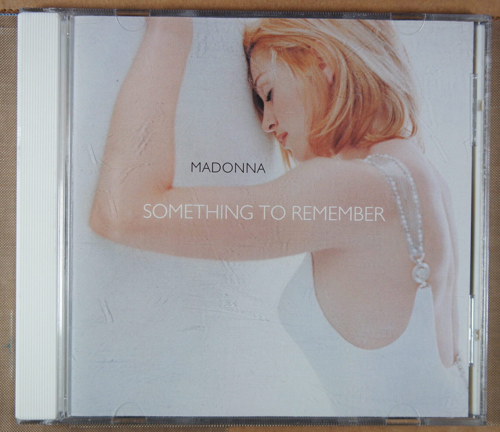 1e 47. MADONNA – SOMETHING TO REMEMBER ~ USA ~
