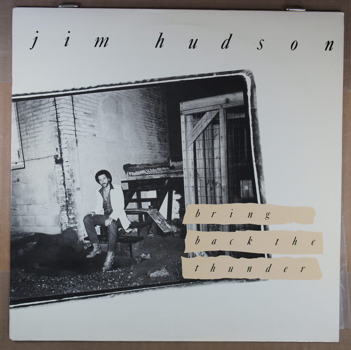 K105. JIM HUDSON BRING BACK THE THUNDER ~ AUTOGRAF ~ USA ~ - Image 2