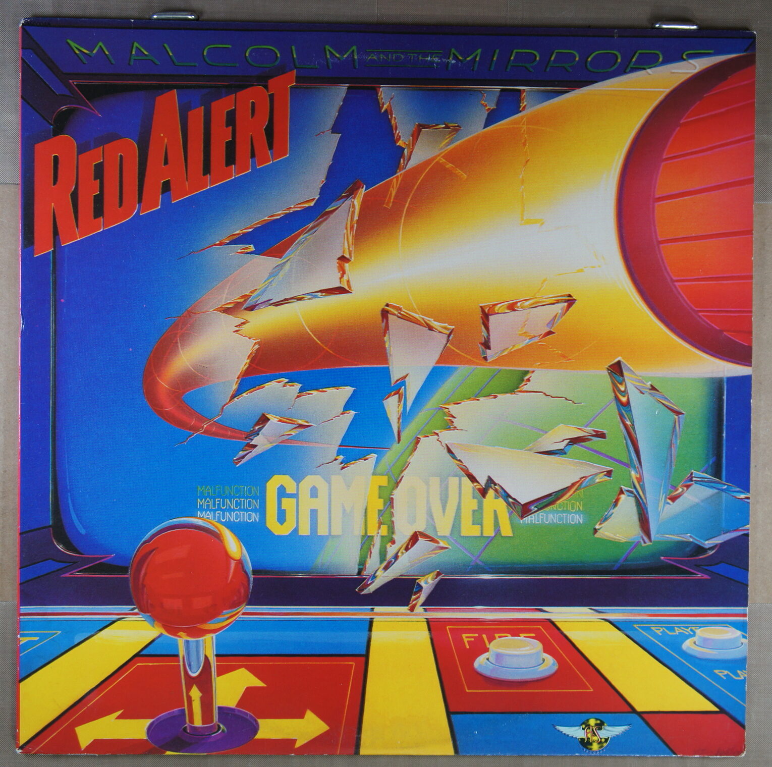 L40. MALCOLM AND THE MIRRORS RED ALERT ~ USA ~