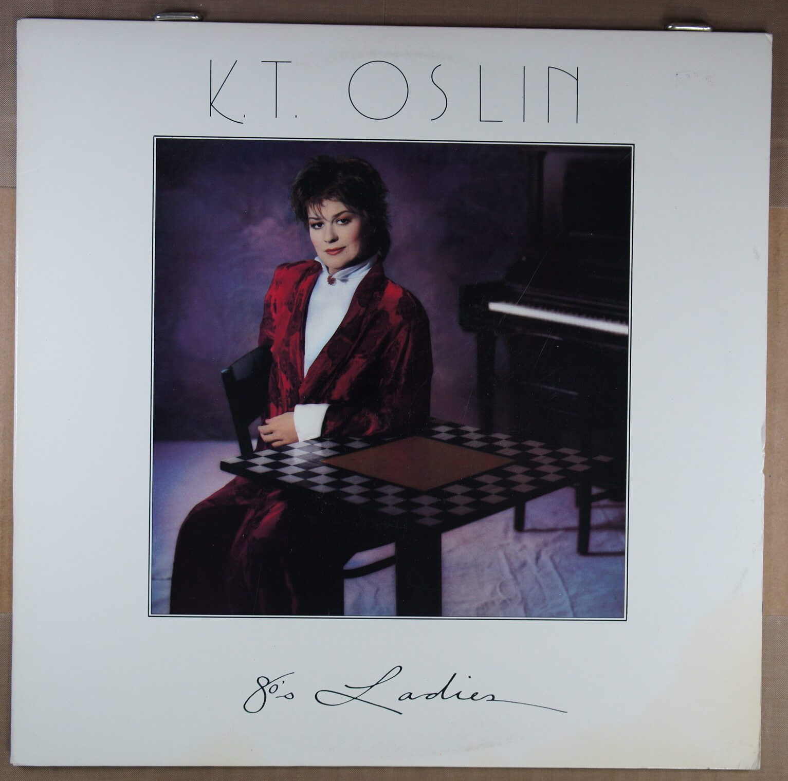 L48.	K.T. OSLIN 80’S LADIES ~ USA ~