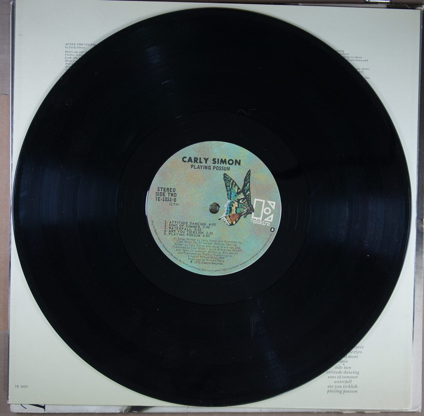 L118. CARLY SIMON PLAYING POSSUM ~ USA ~ - Image 6