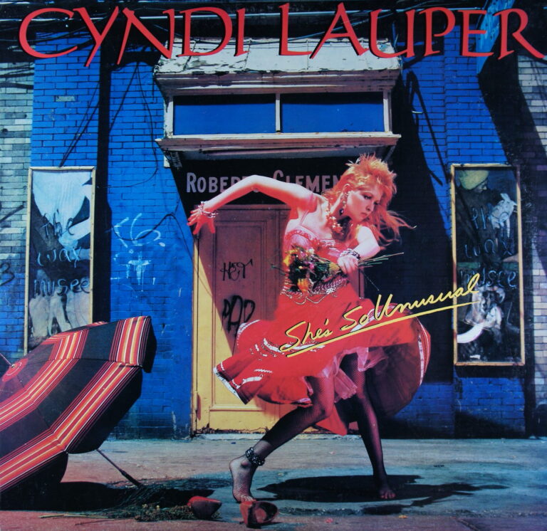 O24.	CYNDI LAUPER – SHE'S SO UNUSUAL ~ USA ~