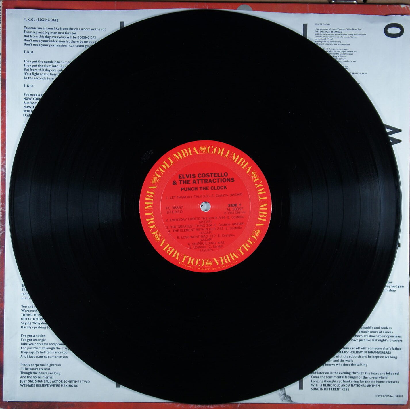 O86. ELVIS COSTELLO AND THE ATTRACTIONS – PUNCH THE CLOCK ~ USA ~ - Image 5